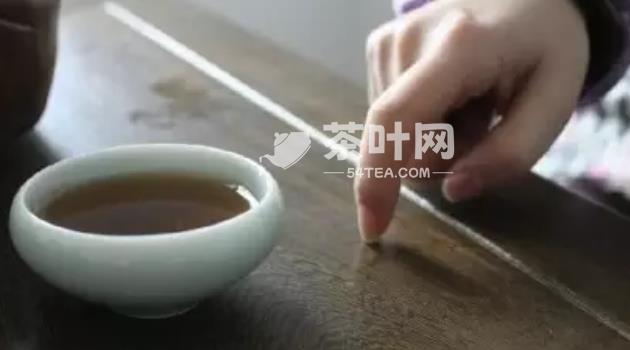 Tea drinking etiquette gestures to know – Tea.com